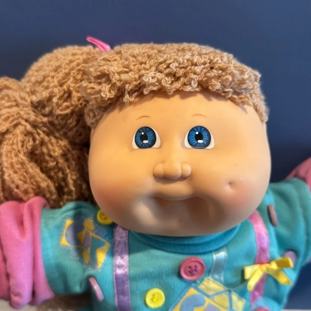 Rare - Cabbage Patch Designer line 1989 - like new condition- coleco